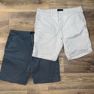 American Eagle Next Level Flex Khaki Shorts Size Large